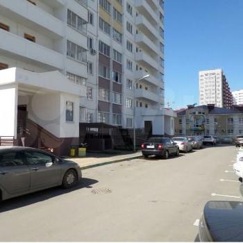 Сдается 1-комнатная квартира, 42 м²
