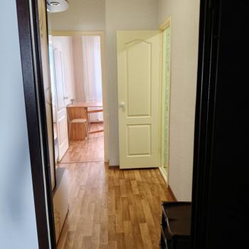 Сдается 1-комнатная квартира, 42 м²