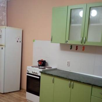 Сдается 2-х комнатная квартира, 65 м²