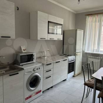 Сдается 1-комнатная квартира, 37,1 м²