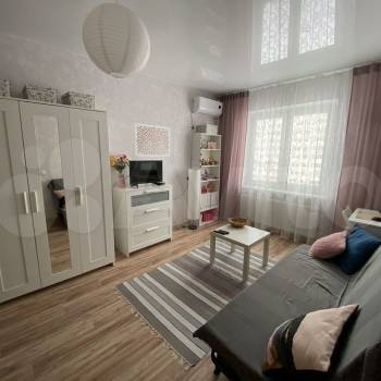 Сдается 1-комнатная квартира, 35,8 м²