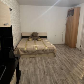 Сдается 1-комнатная квартира, 39 м²