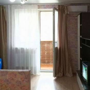 Сдается 1-комнатная квартира, 32 м²