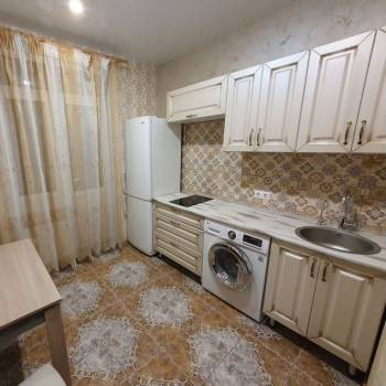 Сдается 1-комнатная квартира, 35 м²