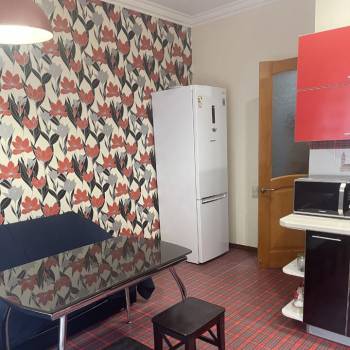 Сдается 1-комнатная квартира, 52,6 м²