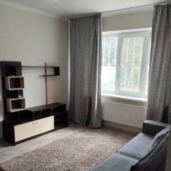 Продается 1-комнатная квартира, 36 м²