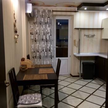 Сдается 1-комнатная квартира, 45 м²