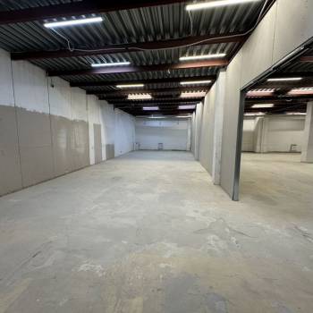 Сдается Нежилое помещение, 540 м²