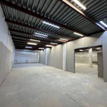 Сдается Нежилое помещение, 324 м²