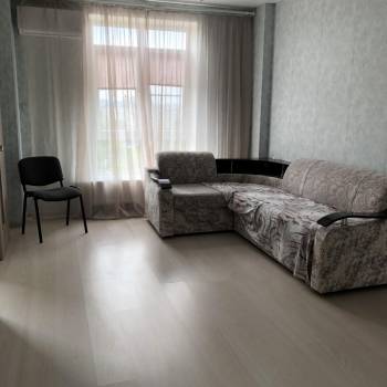 Сдается 1-комнатная квартира, 44 м²