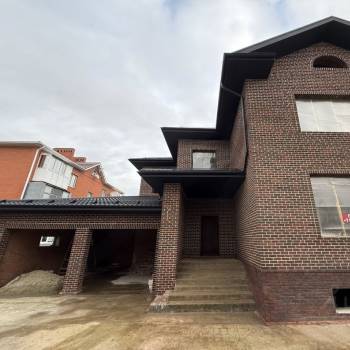 Продается Дом, 380 м²