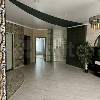 Продается 3-х комнатная квартира, 108 м²