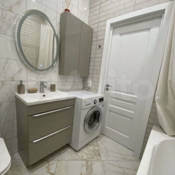 Сдается 1-комнатная квартира, 50 м²