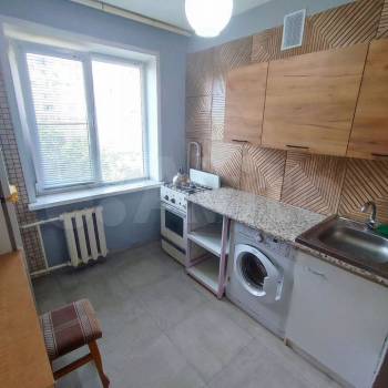 Сдается 1-комнатная квартира, 32 м²