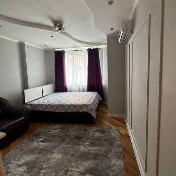 Сдается 1-комнатная квартира, 37 м²