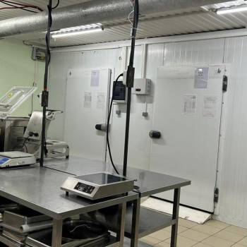 Сдается Нежилое помещение, 170 м²