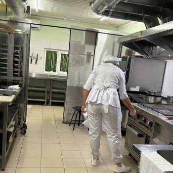 Сдается Нежилое помещение, 170 м²