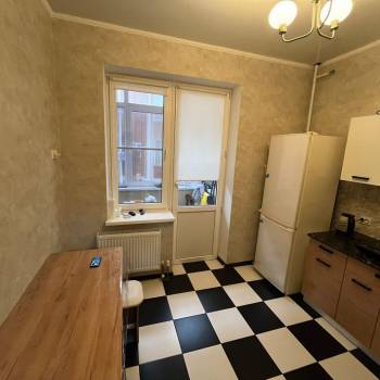 Сдается 1-комнатная квартира, 35 м²