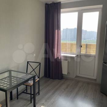 Сдается 1-комнатная квартира, 38,7 м²