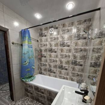 Сдается 1-комнатная квартира, 50 м²