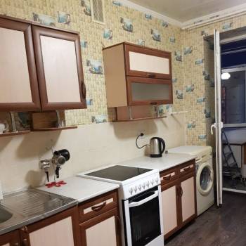 Сдается 1-комнатная квартира, 38 м²