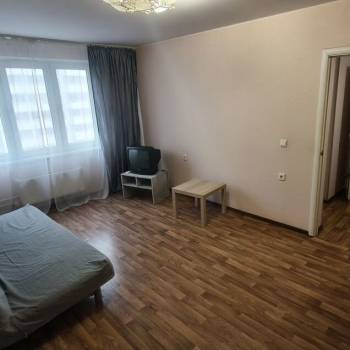 Сдается 1-комнатная квартира, 39 м²