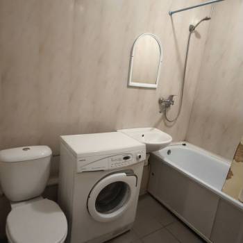 Сдается 1-комнатная квартира, 39 м²