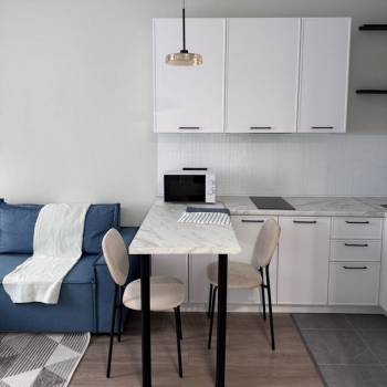Сдается 1-комнатная квартира, 35 м²