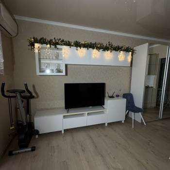 Продается 1-комнатная квартира, 35 м²