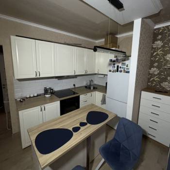 Продается 1-комнатная квартира, 35 м²