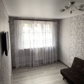 Продается 1-комнатная квартира, 36 м²