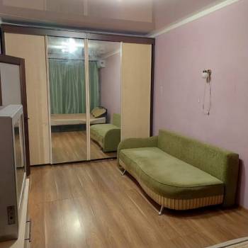 Сдается 1-комнатная квартира, 32 м²