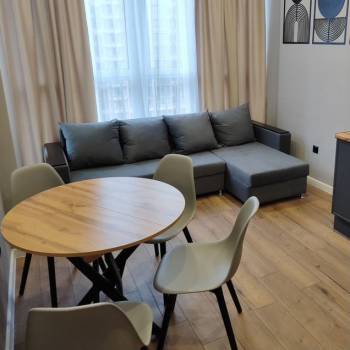 Сдается 1-комнатная квартира, 40 м²