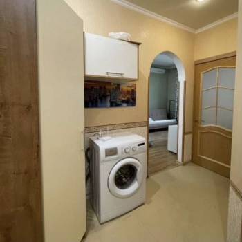 Продается 1-комнатная квартира, 40 м²