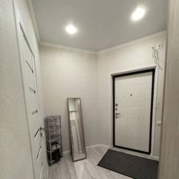 Сдается 1-комнатная квартира, 42 м²