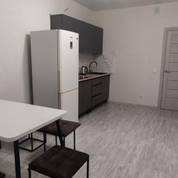 Сдается 1-комнатная квартира, 43 м²
