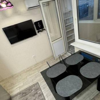 Продается 1-комнатная квартира, 40 м²