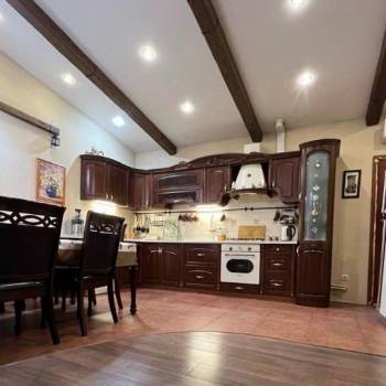 Продается Дом, 175,7 м²