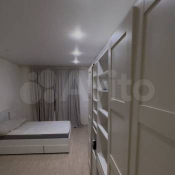 Сдается 1-комнатная квартира, 38 м²