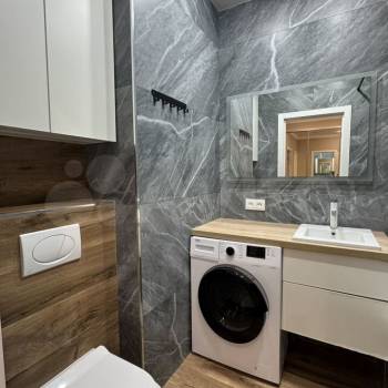 Сдается 1-комнатная квартира, 43 м²