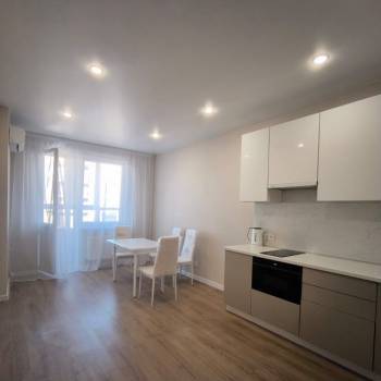 Сдается 2-х комнатная квартира, 61 м²