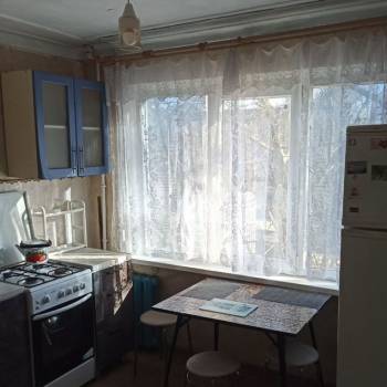 Сдается 1-комнатная квартира, 38 м²