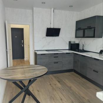 Продается 1-комнатная квартира, 40 м²