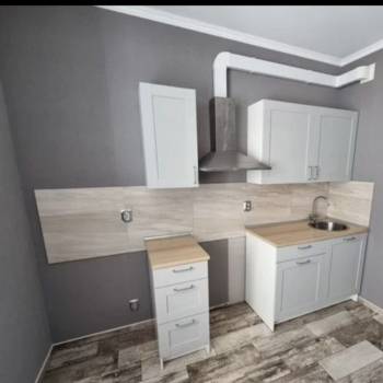 Сдается 1-комнатная квартира, 31,8 м²