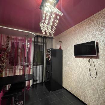 Сдается 2-х комнатная квартира, 70 м²