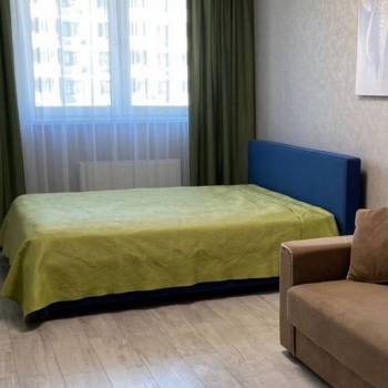 Сдается 1-комнатная квартира, 49 м²