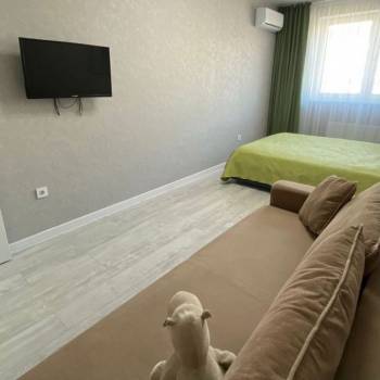 Сдается 1-комнатная квартира, 49 м²