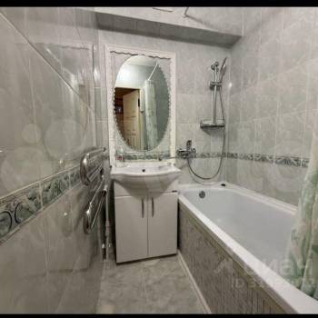 Сдается Многокомнатная квартира, 50 м²