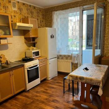 Продается 1-комнатная квартира, 48,2 м²
