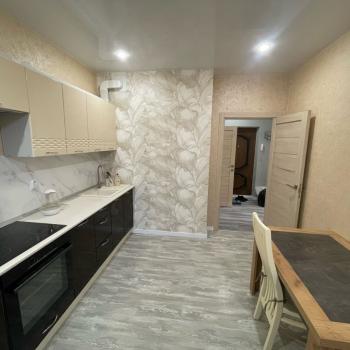 Сдается 1-комнатная квартира, 38 м²